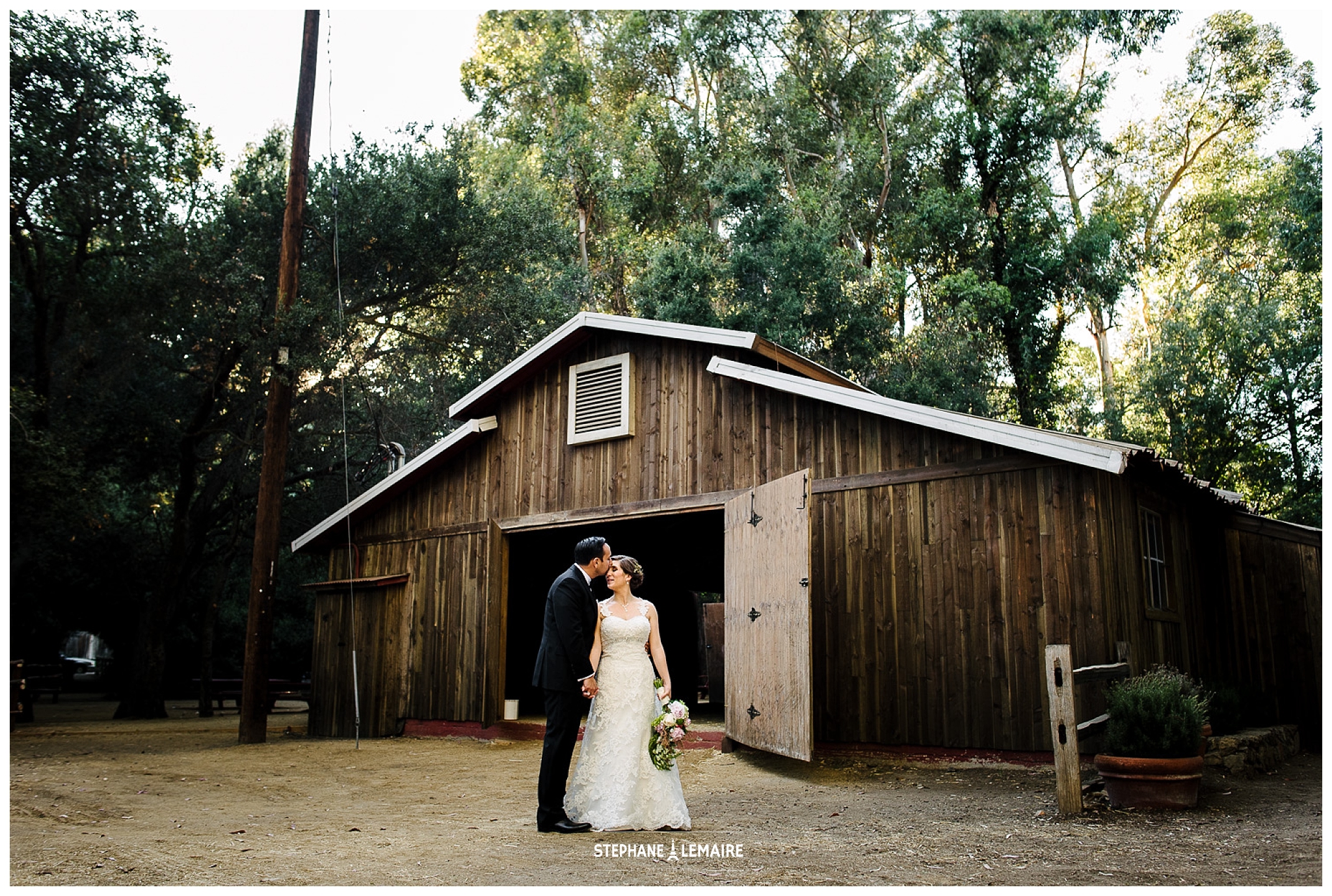 Calamigos Ranch bride and groom portrait by Stephane Lemaire Photography 