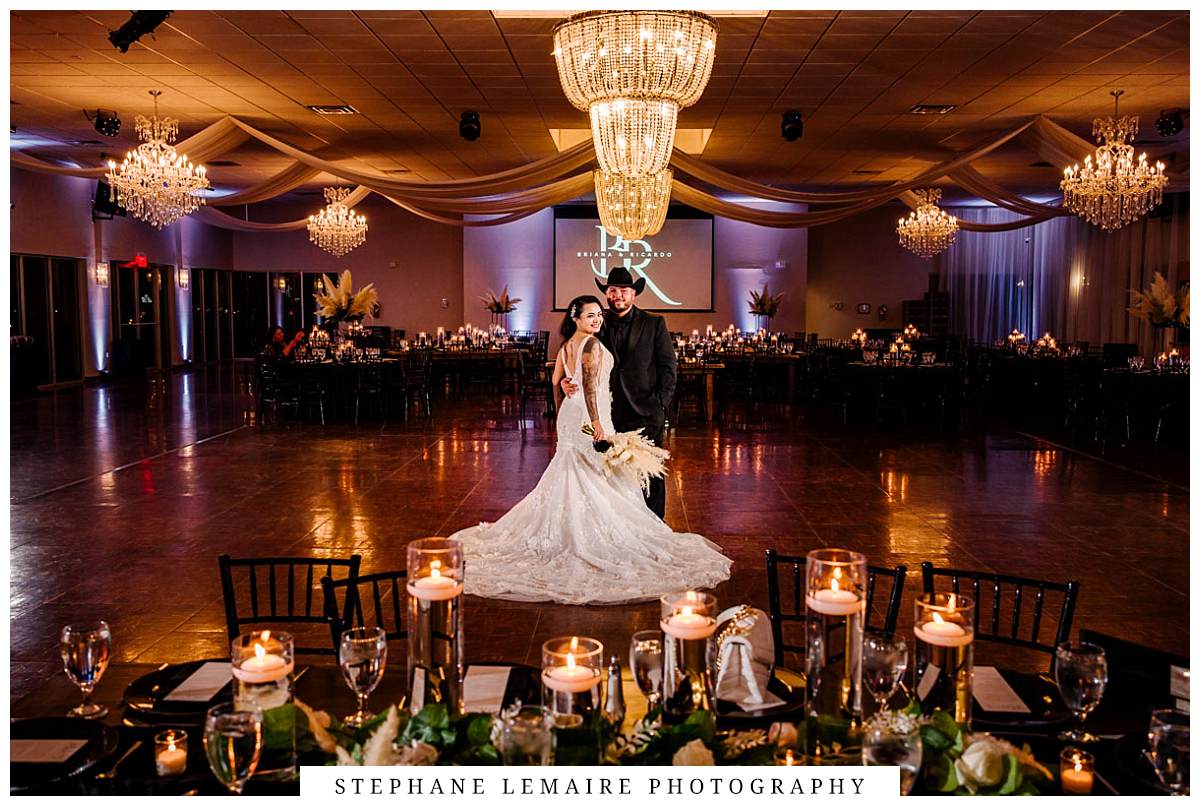 bride and groom at wedding reception at Grace Gardens event center in el paso texas