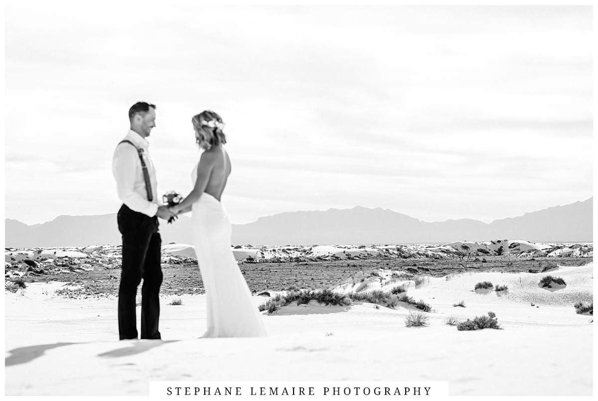 elopement at White sands