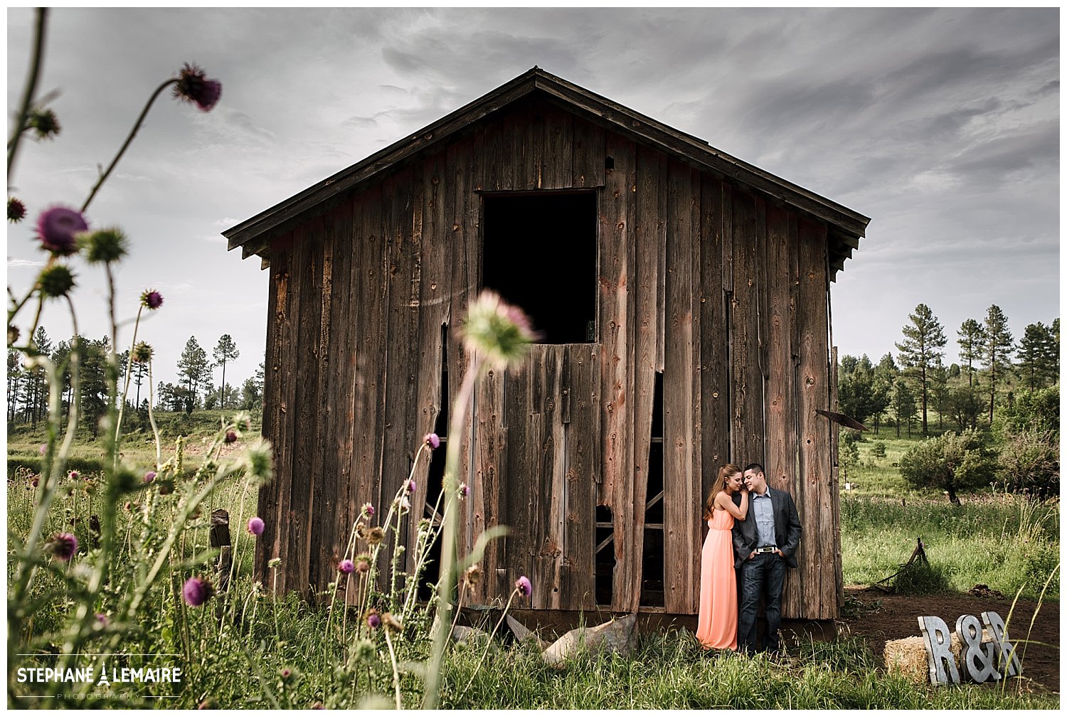 Rustic engagement session in Ruidoso